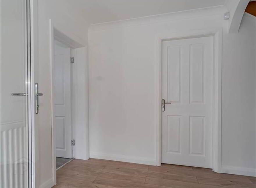 2 Dalboyne Court, Lisburn, BT27 4BQ