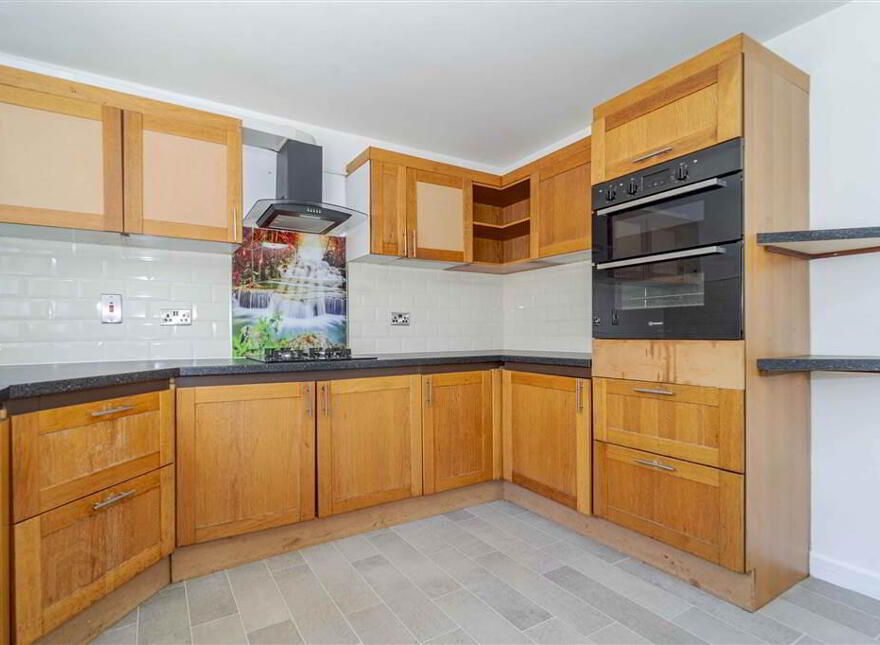 2 Dalboyne Court, Lisburn, BT27 4BQ