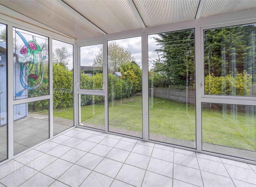 2 Dalboyne Court, Lisburn, BT27 4BQ