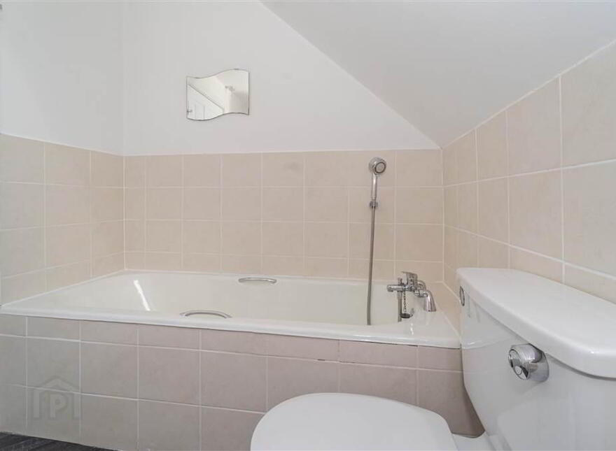 2 Dalboyne Court, Lisburn, BT27 4BQ