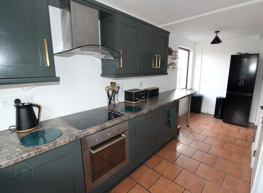 5 Tonagh Park, Lisburn, BT28 1DJ