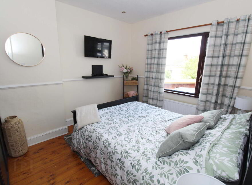 5 Tonagh Park, Lisburn, BT28 1DJ