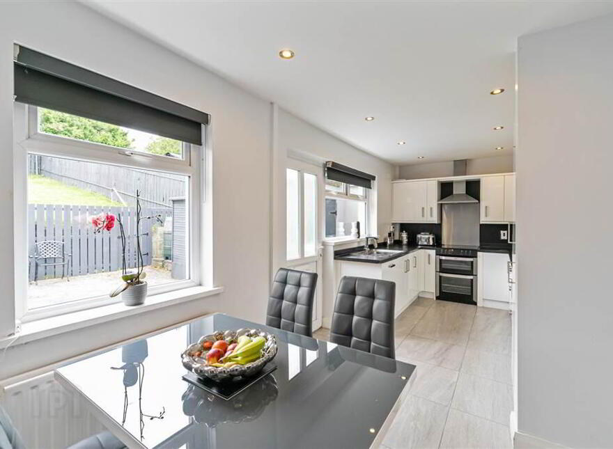 19 St Dillons Avenue, Downpatrick, BT30 6HZ