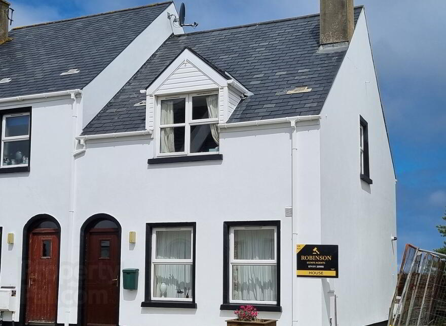 16 Harbour Heights, Dunfanaghy, F92AH27 photo