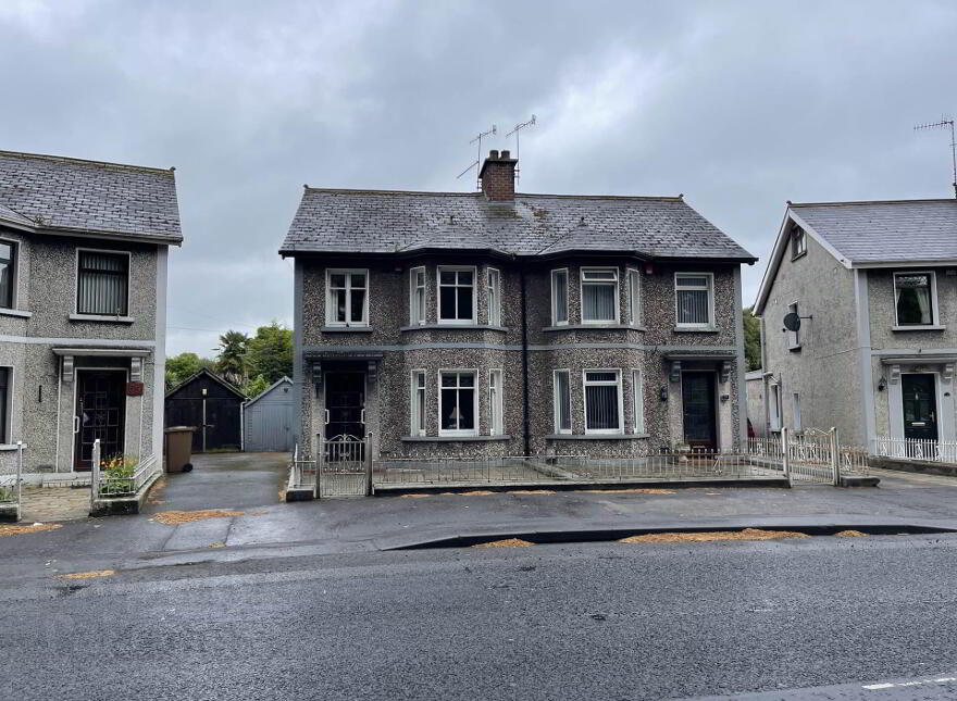 57 Victoria Road, Armagh, BT61 9DY photo
