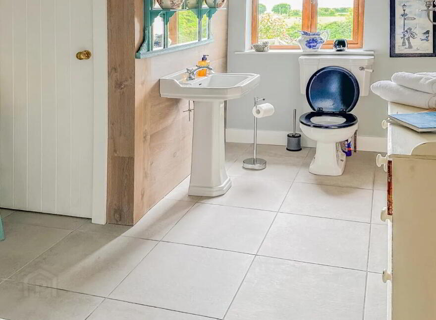 Cornalack, Terryglass, Nenagh, E45RR29