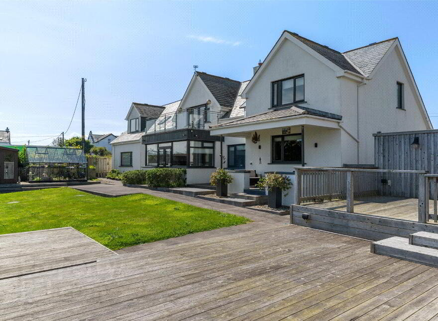 12 Warren Avenue, County, Donaghadee, BT21 0PE photo