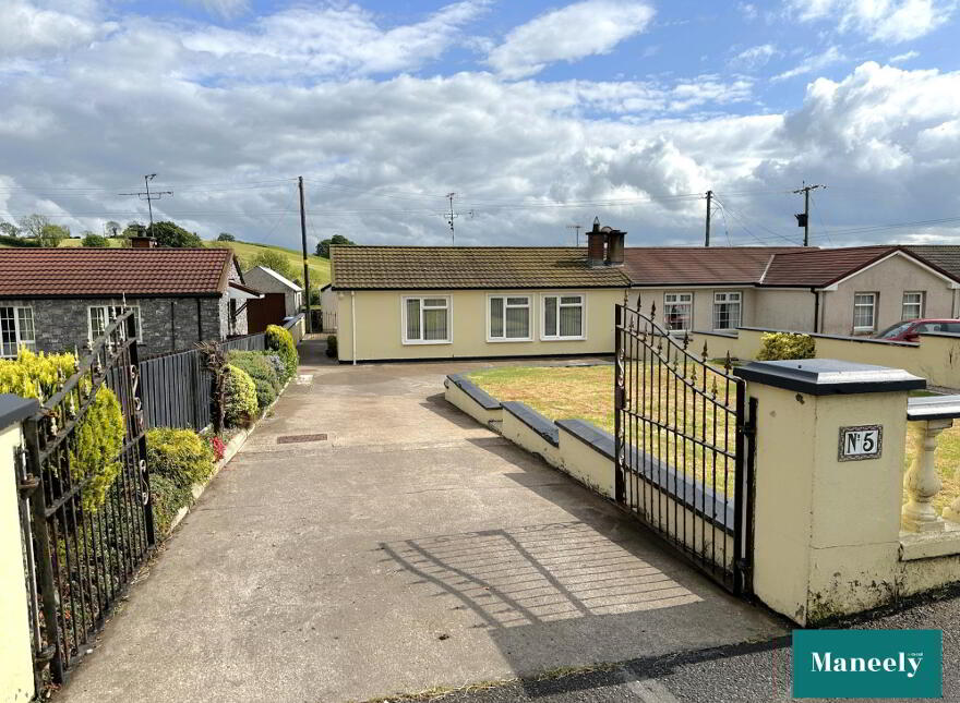 5 Tully Park, Donaghmore, Dungannon, BT70 3BB photo