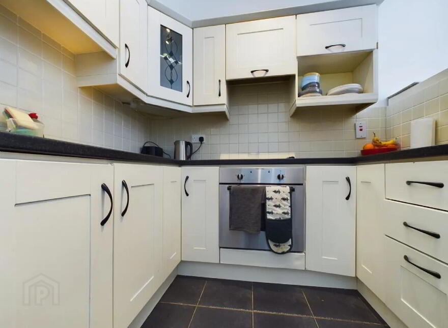 Apartment 7 Rockshire House, Ferrybank