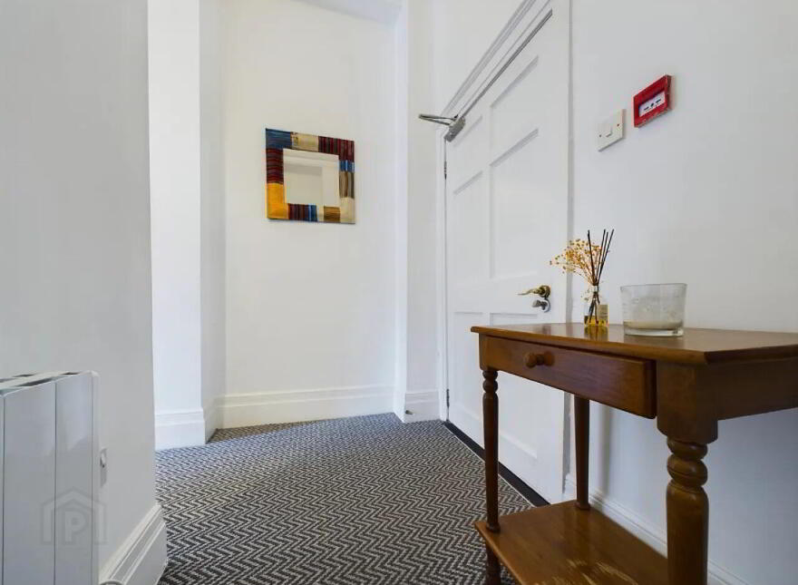 Apartment 7 Rockshire House, Ferrybank