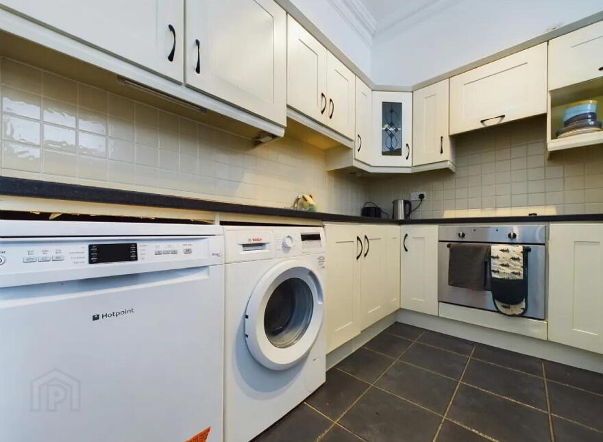 Apartment 7 Rockshire House, Ferrybank