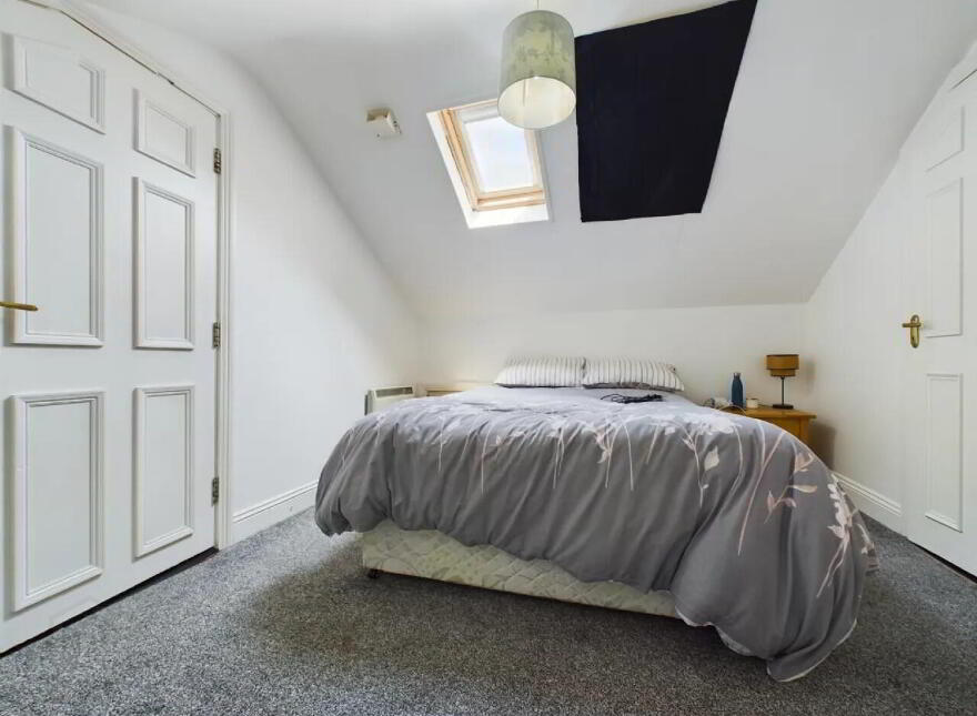 Apartment 7 Rockshire House, Ferrybank