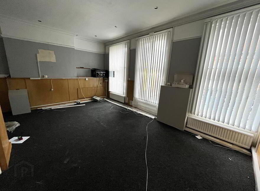 285 Newtownards Road, Belfast, BT4 1AG