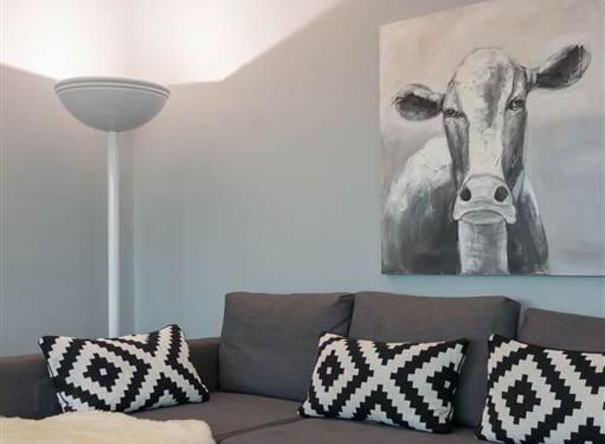 31 Winter Gardens Penthouse, Belfast, BT2 8EP