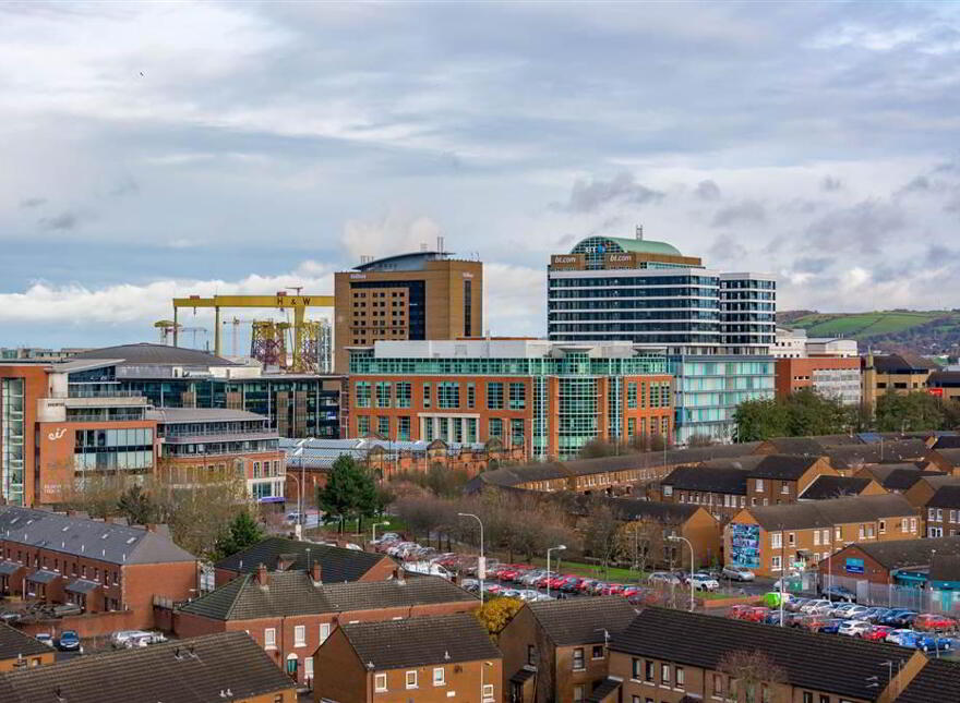 31 Winter Gardens Penthouse, Belfast, BT2 8EP