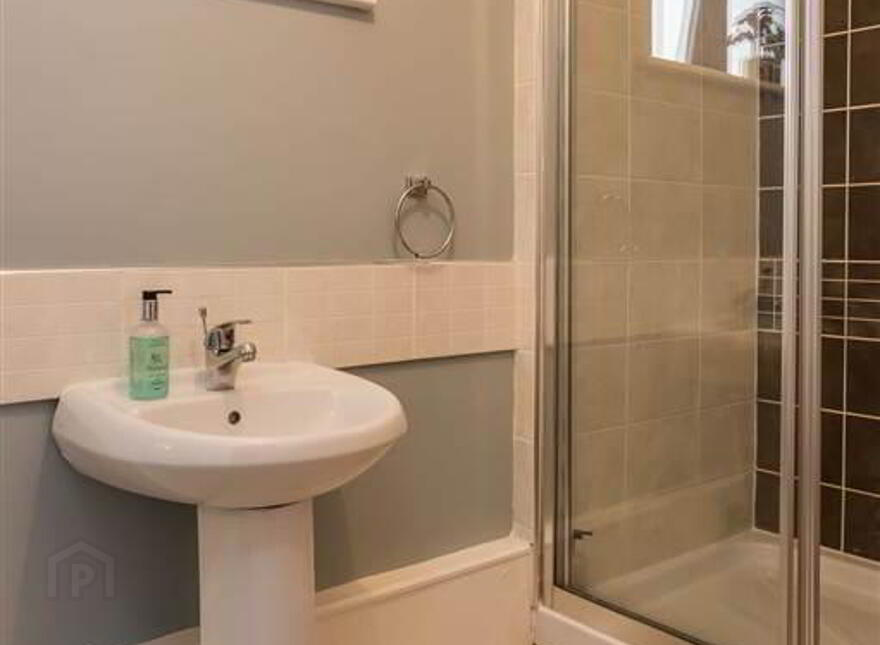 31 Winter Gardens Penthouse, Belfast, BT2 8EP