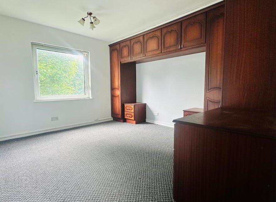 16 Windmill Avenue, Carrickfergus, BT38 8DH