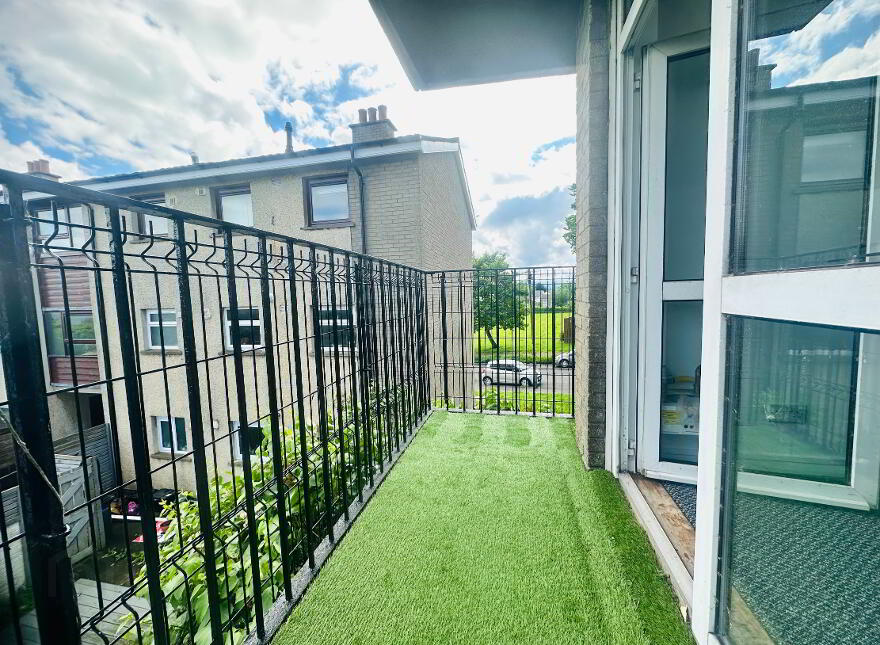 16 Windmill Avenue, Carrickfergus, BT38 8DH