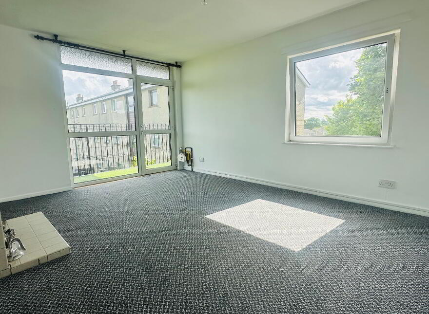 16 Windmill Avenue, Carrickfergus, BT38 8DH