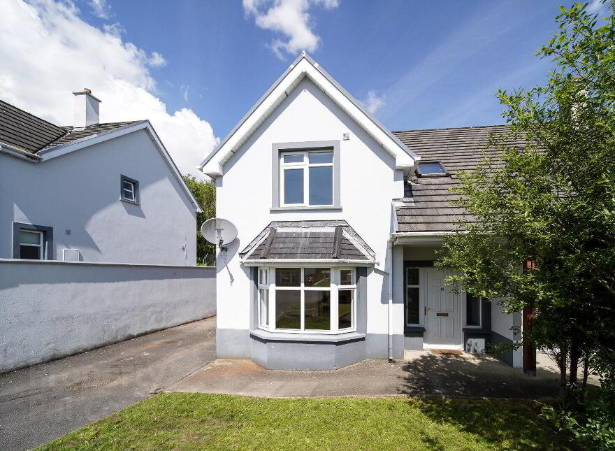 10 The Forest, Ballymacool, Letterkenny, F92Y8CE photo