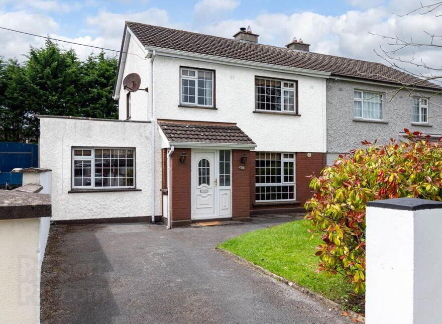 35 Hillcourt, Cartrontroy, Athlone, N37KP40 photo