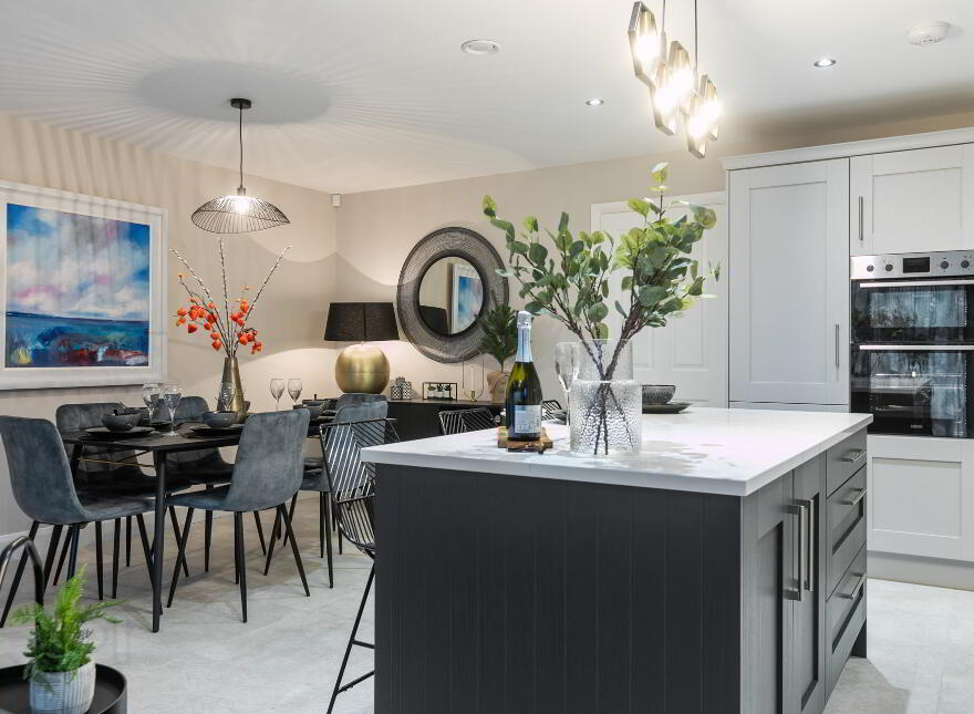 Q4s, Baronsgrange, Carryduff