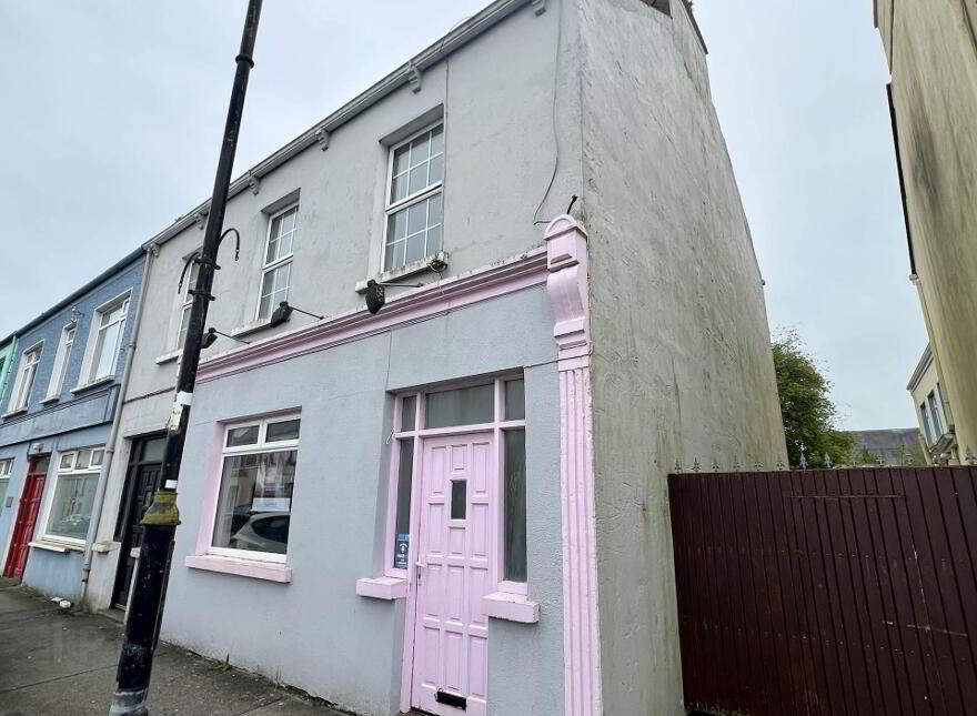 Clare Street, Ballyhaunis, F35W992