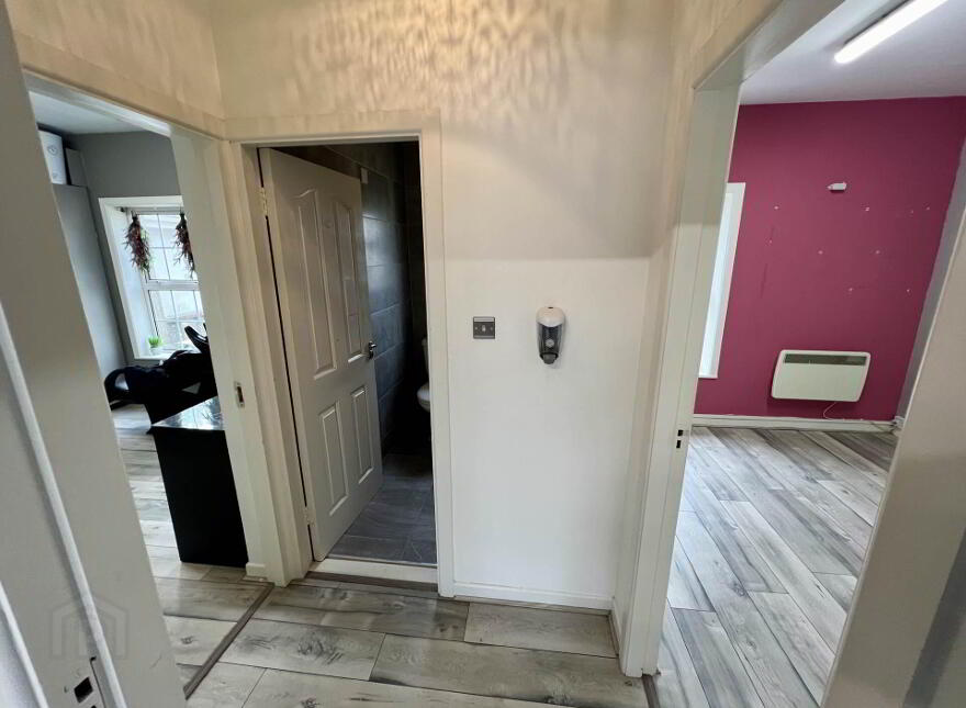 Clare Street, Ballyhaunis, F35W992