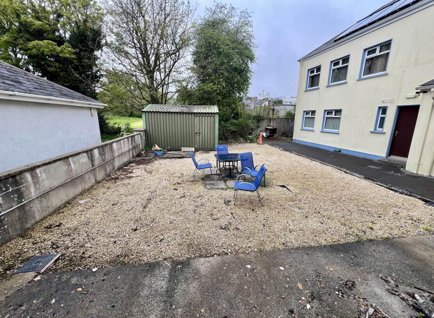 Clare Street, Ballyhaunis, F35W992
