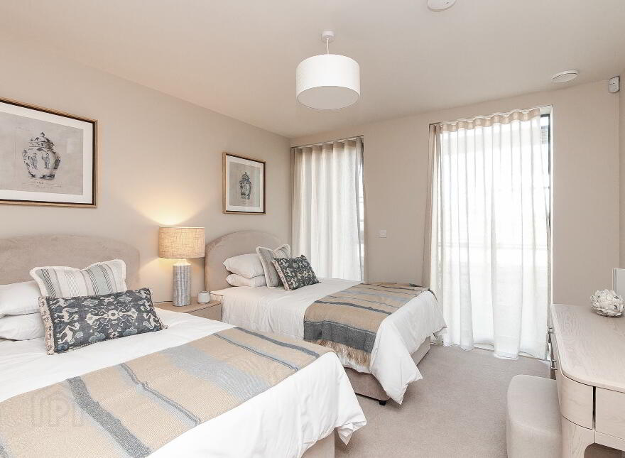 The Cambourne, The Residences At Kings Hall, Balmoral Avenue, Belfast Bt9, BT9 6GW
