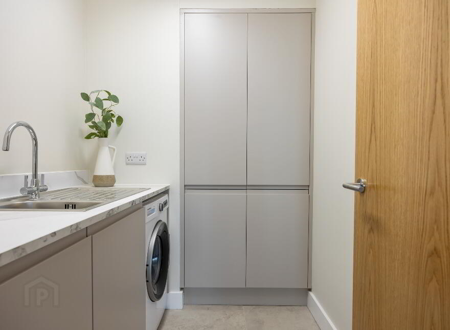 The Osborne, The Residences At Kings Hall, Balmoral Avenue, Belfast Bt9, BT9 6GW