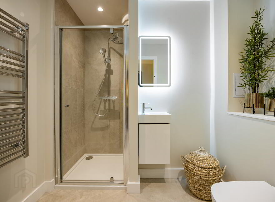 The Osborne, The Residences At Kings Hall, Balmoral Avenue, Belfast Bt9, BT9 6GW