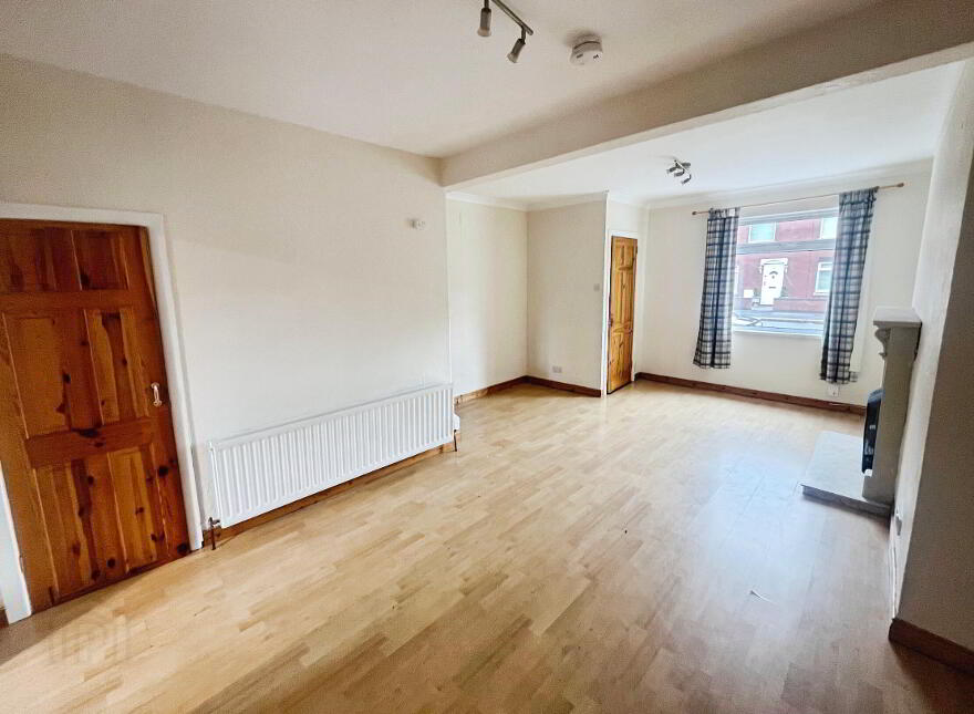 59 Ballynahinch Road, Lisburn, BT27 5EY