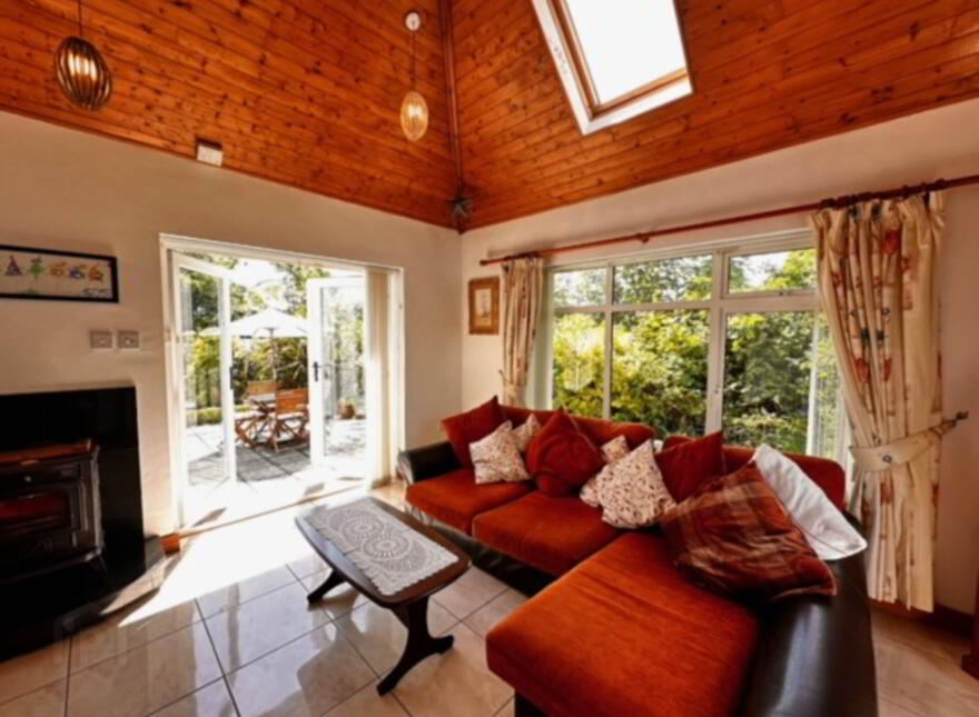 Orchard Lodge, Black Road, Dunleer, A92NYP4