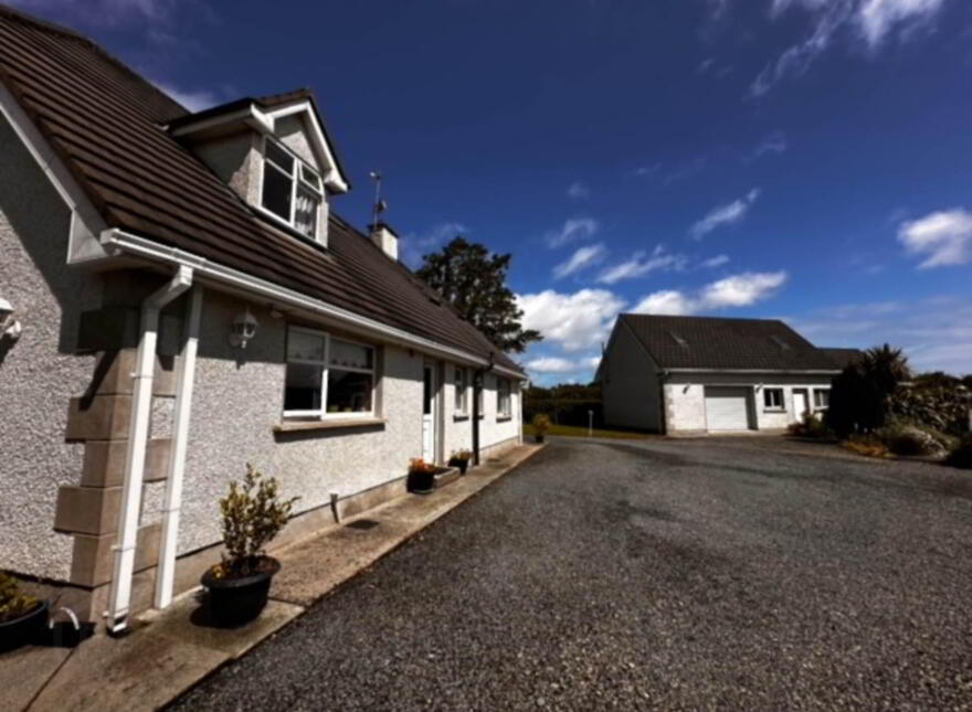 Orchard Lodge, Black Road, Dunleer, A92NYP4