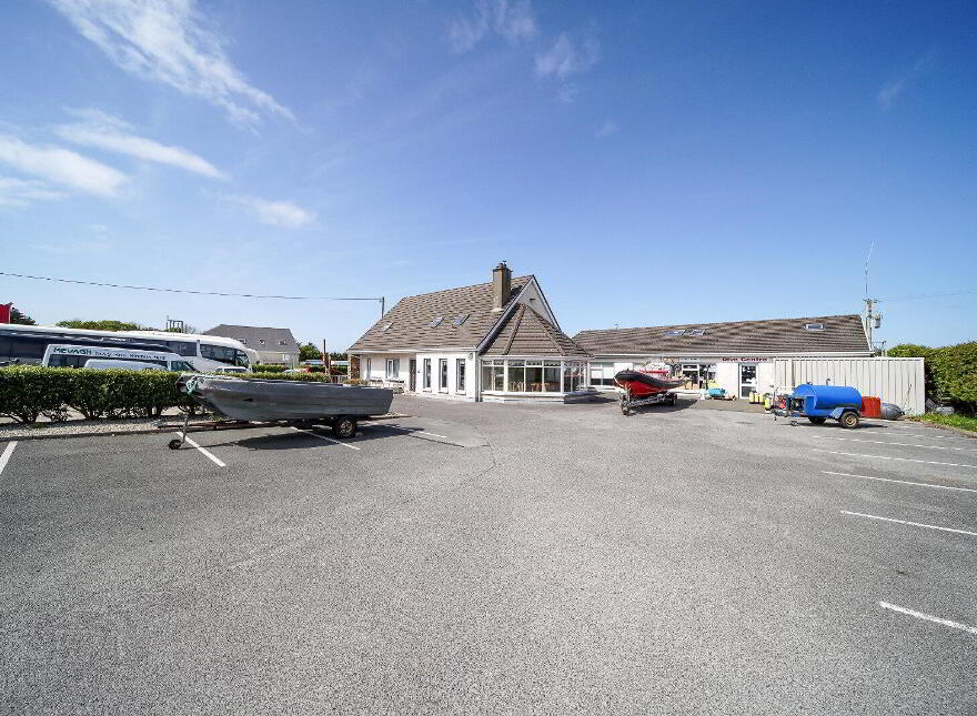 Mevagh House, B&b And Commercial Unit, Milford Road, Carrigart, F92YN59