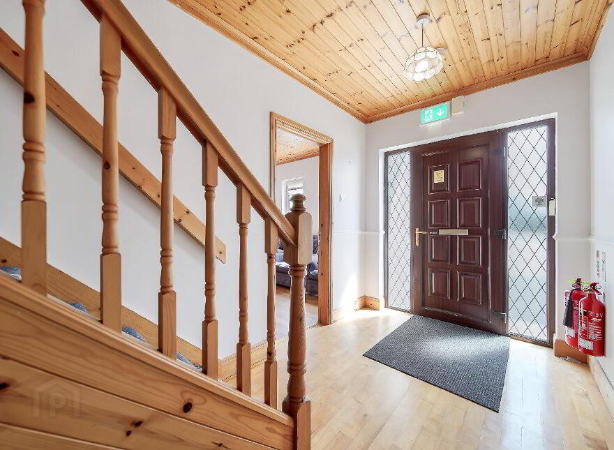 Mevagh House, B&b And Commercial Unit, Milford Road, Carrigart, F92YN59