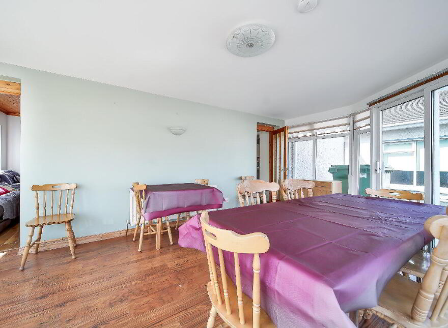 Mevagh House, B&b And Commercial Unit, Milford Road, Carrigart, F92YN59