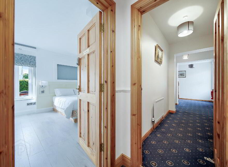 Mevagh House, B&b And Commercial Unit, Milford Road, Carrigart, F92YN59