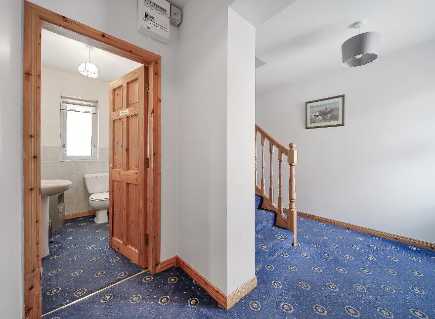 Mevagh House, B&b And Commercial Unit, Milford Road, Carrigart, F92YN59