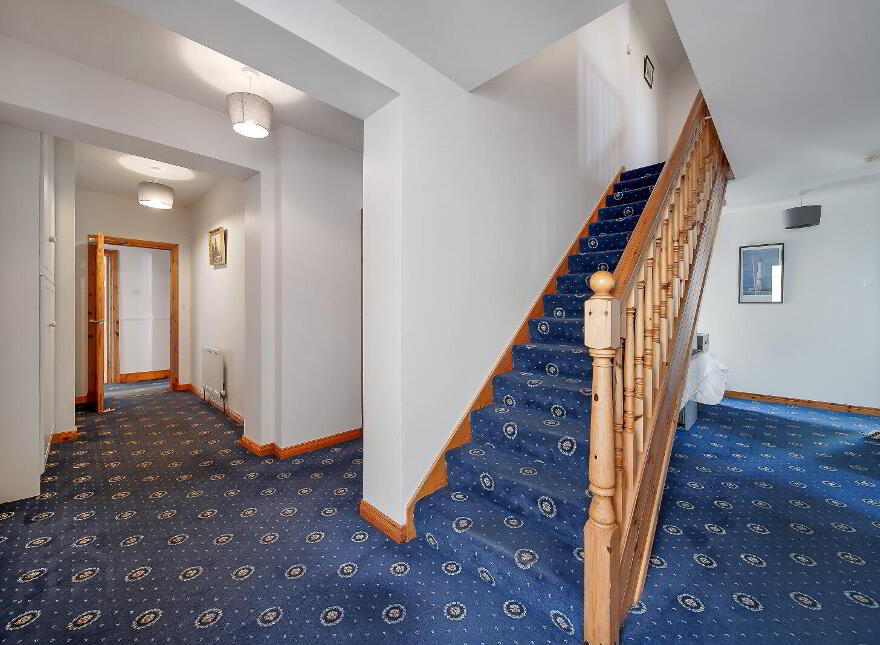 Mevagh House, B&b And Commercial Unit, Milford Road, Carrigart, F92YN59