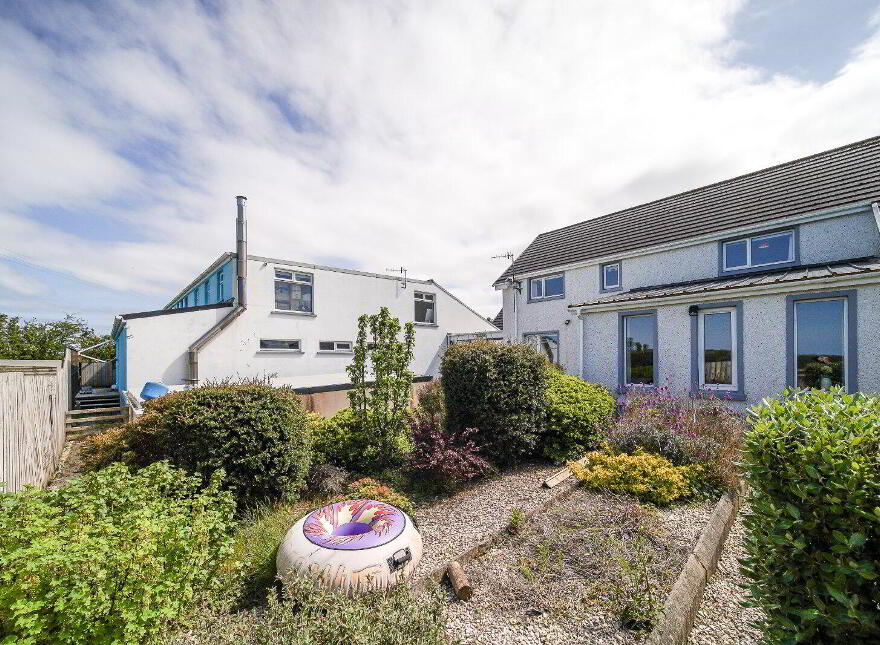 Mevagh House, B&b And Commercial Unit, Milford Road, Carrigart, F92YN59
