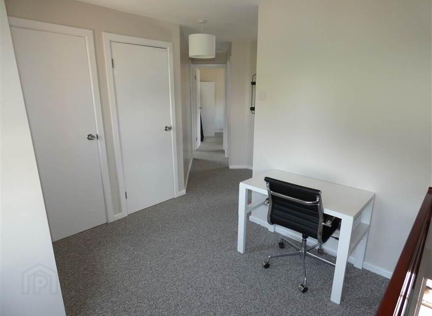 6 Strathearn Mews, Sydenham Avenue, Belfast, BT4 2QU