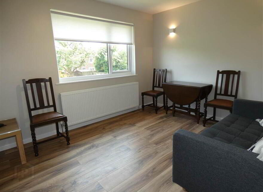 6 Strathearn Mews, Sydenham Avenue, Belfast, BT4 2QU