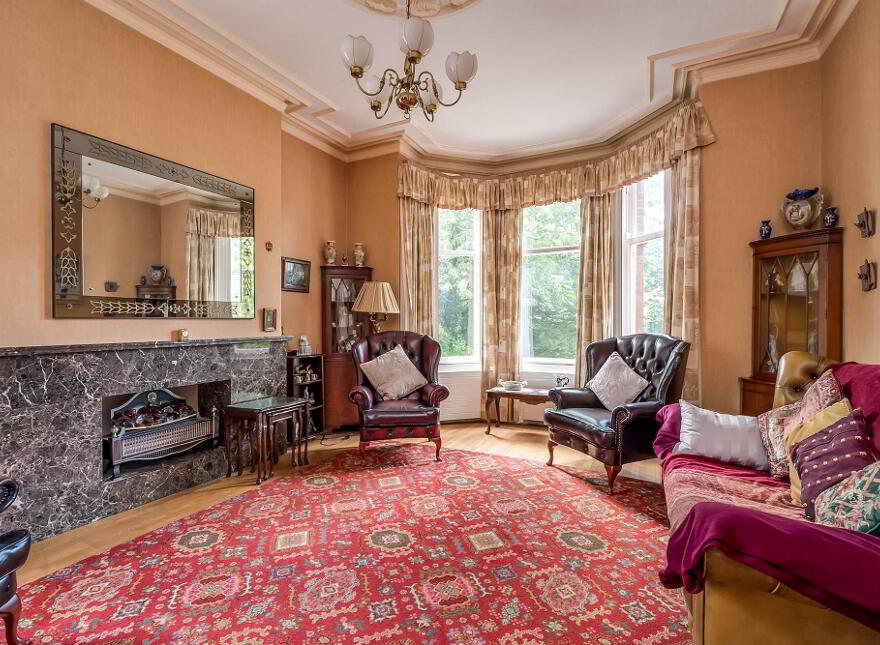 56 Demesne Road, Holywood, BT18 9EX