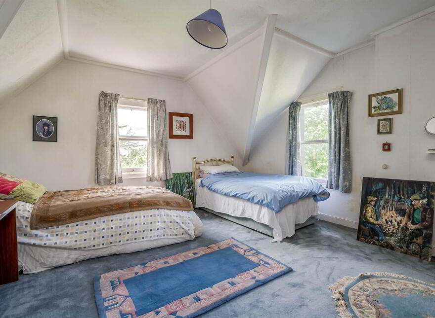 56 Demesne Road, Holywood, BT18 9EX