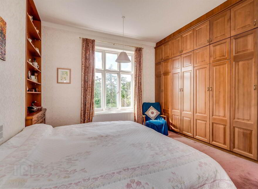 56 Demesne Road, Holywood, BT18 9EX