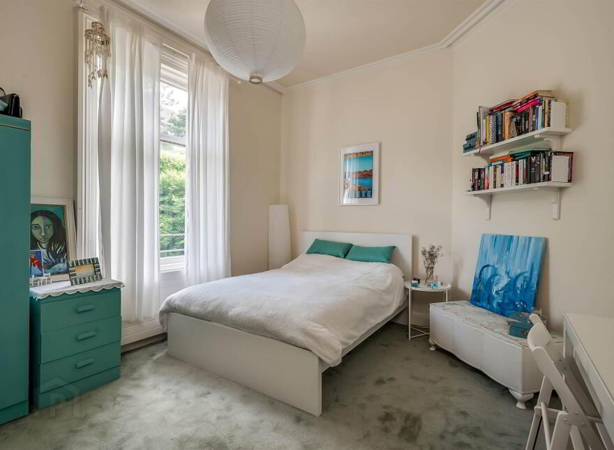 56 Demesne Road, Holywood, BT18 9EX