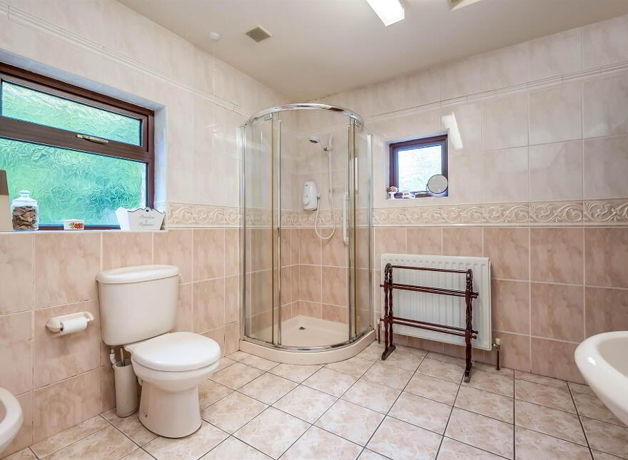 56 Demesne Road, Holywood, BT18 9EX