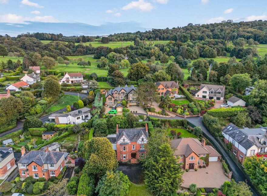 56 Demesne Road, Holywood, BT18 9EX